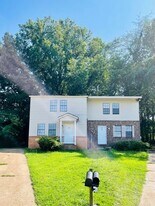 8 Davidfield Cove in Jackson, TN - Building Photo