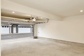 1837 Eastgate Loop in Ferndale, WA - Building Photo - Building Photo