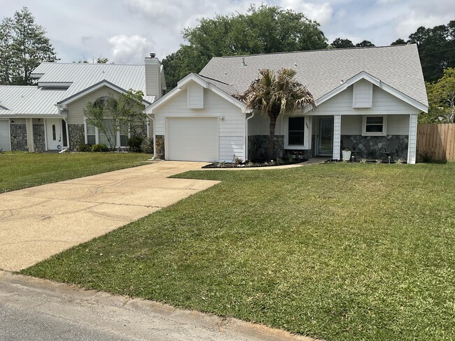 property at 1877 Heartland Dr