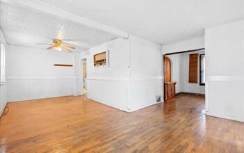 410 Dunlap St in Lansing, MI - Building Photo - Building Photo