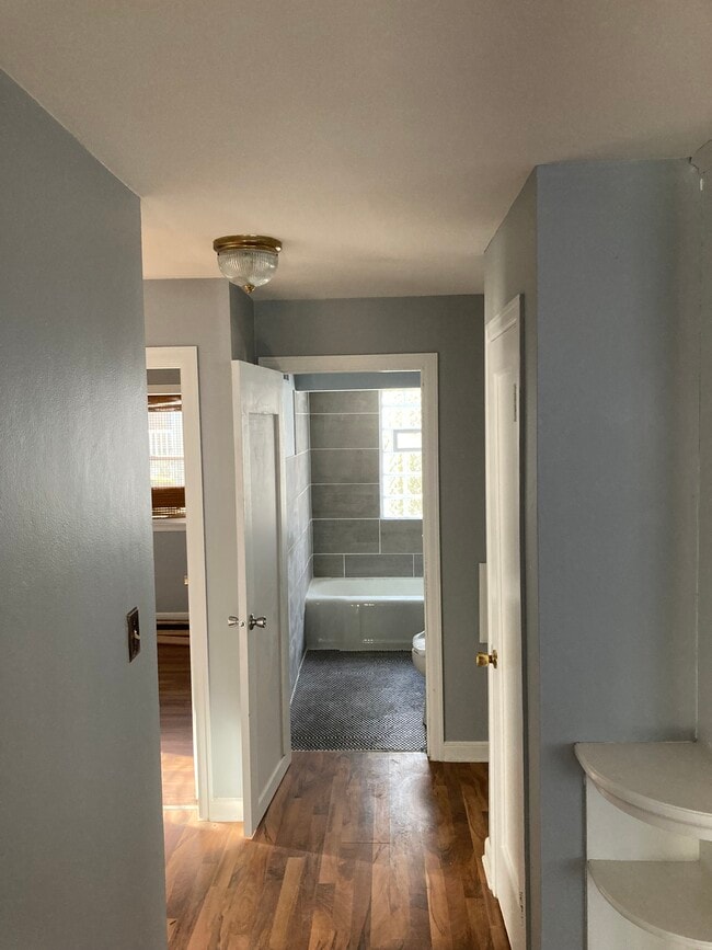 4631 W Midland Dr in Greenfield, WI - Building Photo - Building Photo