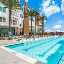255 Assay St in Houston, TX - Building Photo - Building Photo