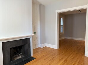 2024 N Clifton Ave in Chicago, IL - Building Photo - Building Photo