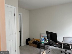 7118 Rowlock Aly in Beltsville, MD - Building Photo - Building Photo