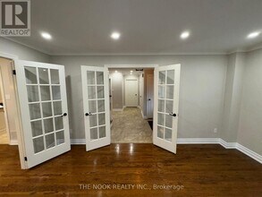 41 Forest Heights St in Whitby, ON - Building Photo - Building Photo