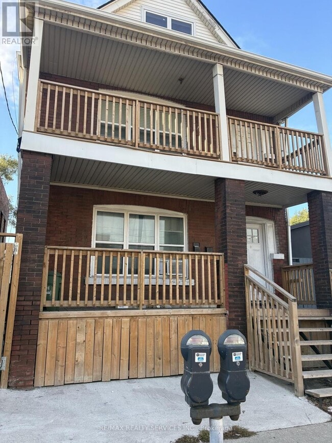 property at 748 Barton St E