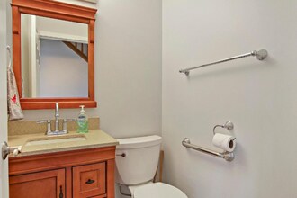 962 Annandale Dr in Elgin, IL - Building Photo - Building Photo