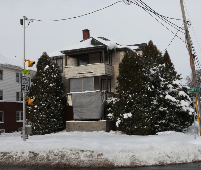 3227 James St in Syracuse, NY - Building Photo - Building Photo