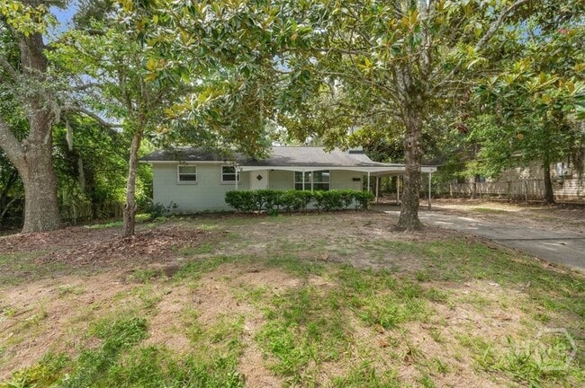 1319 E 69th St in Savannah, GA - Building Photo - Building Photo