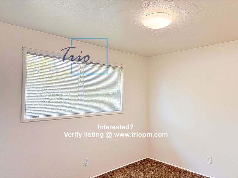 3535 E Amazon Dr in Eugene, OR - Building Photo
