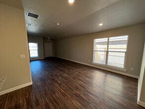 2119 Kokomo Ave in Lubbock, TX - Building Photo - Building Photo