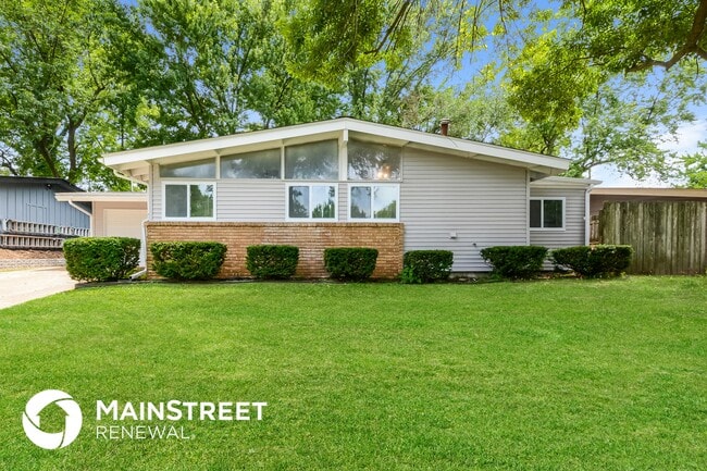 2380 St Catherine St in Florissant, MO - Foto de edificio - Building Photo