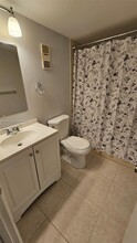 8730 N Sherman Cir, Unit 206 in Miramar, FL - Building Photo - Building Photo