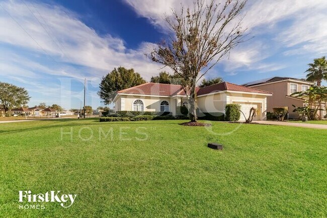 452 Bay Leaf Dr in Poinciana, FL - Building Photo - Building Photo
