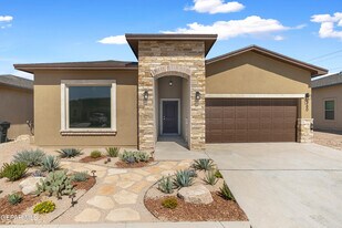 360 Playa Vis St in Horizon City, TX - Building Photo