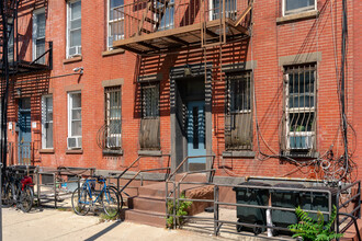 487 Saint Marks Ave in Brooklyn, NY - Building Photo - Building Photo