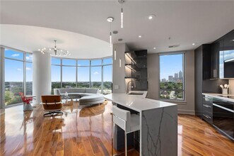 222 12th St NE in Atlanta, GA - Building Photo - Building Photo