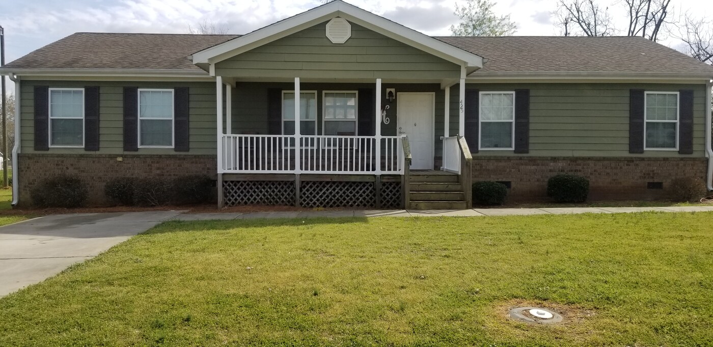 Pecan Grove Apartments Photo