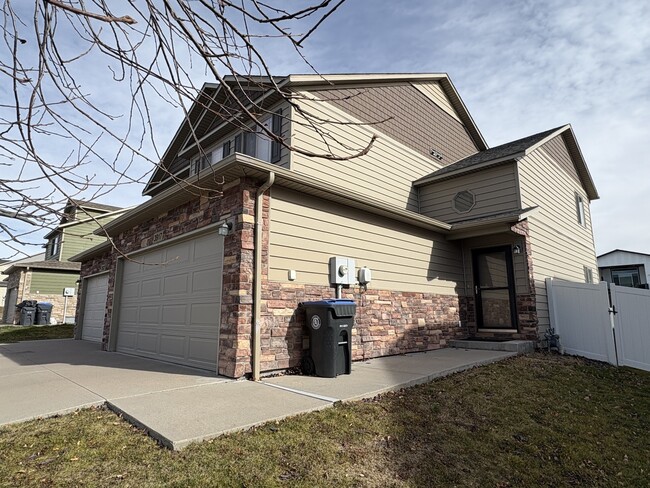 3917 Gunsmoke Rd in Cheyenne, WY - Building Photo - Building Photo