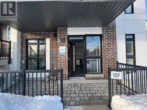 100 Canon Jackson Dr in Toronto, ON - Building Photo - Building Photo