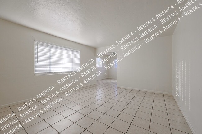 8835 North 28th Ave in Phoenix, AZ - Building Photo - Building Photo