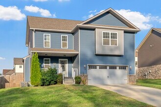 1184 Elizabeth Ln in Clarksville, TN - Building Photo - Building Photo