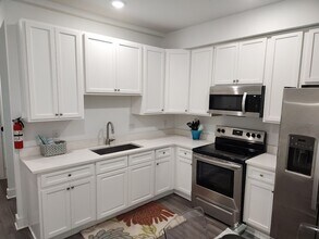 1030 Park Rd NW-Unit -1-4 in Washington, DC - Building Photo - Building Photo
