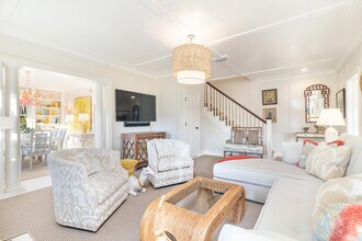 357 Seabreeze Ave in Palm Beach, FL - Building Photo - Building Photo