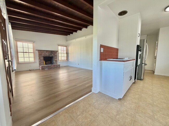 576 29th St in Manhattan Beach, CA - Building Photo - Building Photo