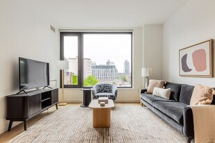 655 Union St in Brooklyn, NY - Building Photo