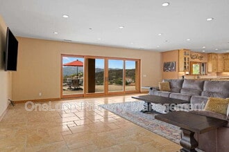 3025 Via Viejas in Alpine, CA - Building Photo - Building Photo