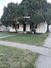 1612 Coffee St in Pampa, TX - Building Photo - Building Photo