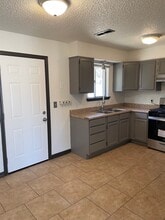 1113 Berwyck Dr in Moore, OK - Building Photo - Building Photo