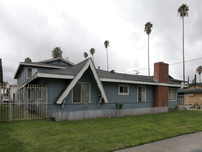 1884 Enterprise Ave in Riverside, CA - Foto de edificio - Building Photo