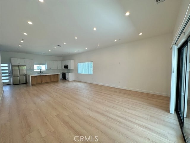 property at 15816 Kingsbury St