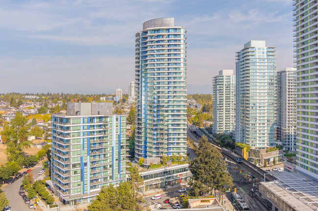 Northwest - East Tower in Vancouver, BC - Building Photo - Building Photo