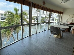3051 NE 47th Ct, Unit 308 in Fort Lauderdale, FL - Foto de edificio - Building Photo