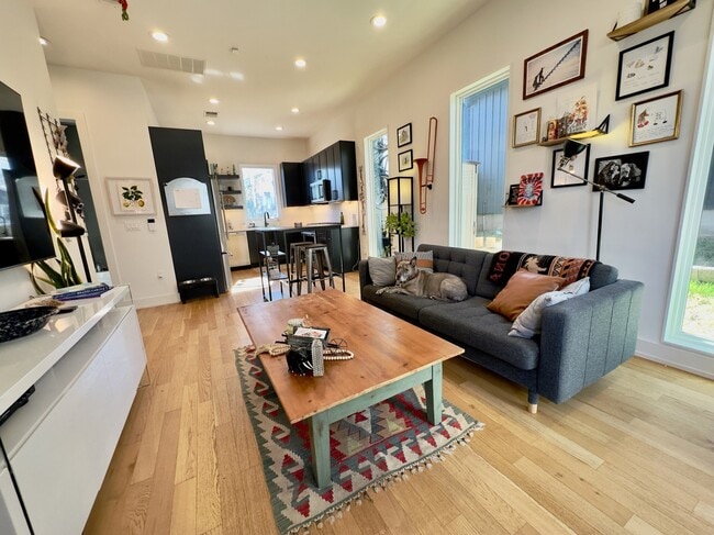 property at 2800 E 22nd St