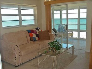 5400 Jimmy Buffett Mem Hwy, Unit 17 in Indian River Shores, FL - Building Photo - Building Photo