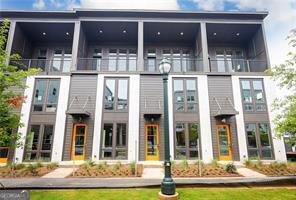 444 Latta St NE in Atlanta, GA - Building Photo