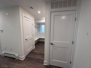 248 Morningside Ave in Cliffside Park, NJ - Building Photo - Building Photo