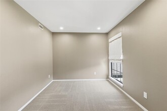 48 Woodstone Square in Austin, TX - Building Photo - Building Photo