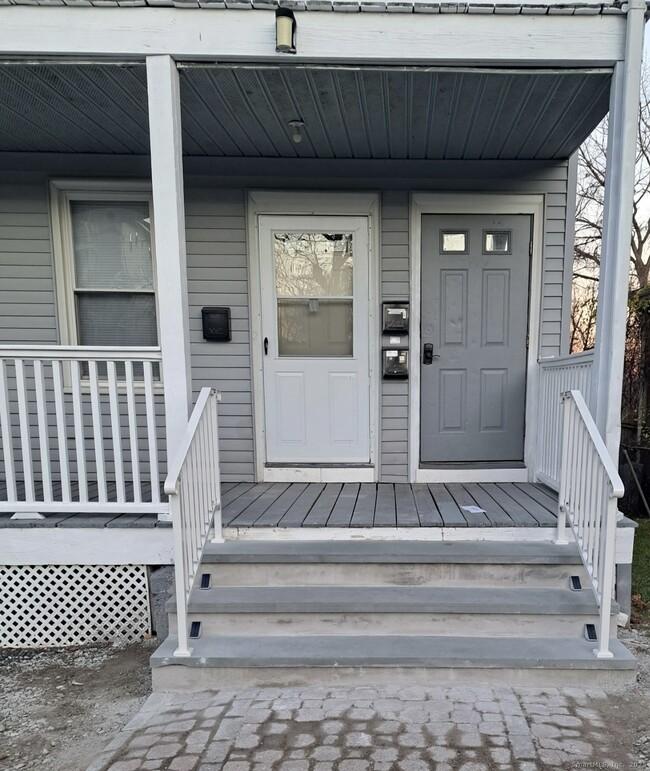 294 Bellevue St in Hartford, CT - Building Photo - Building Photo