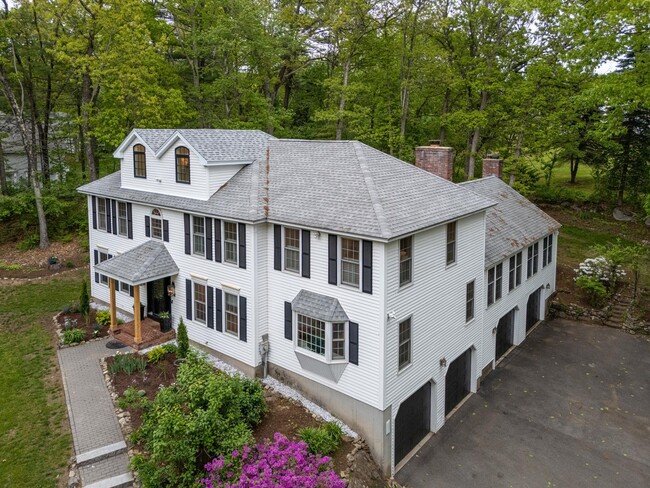 property at 4 Rockwood Ln