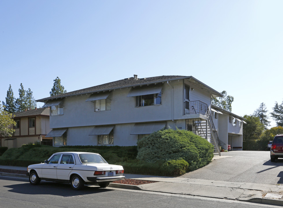 218 Avery in Los Gatos, CA - Building Photo