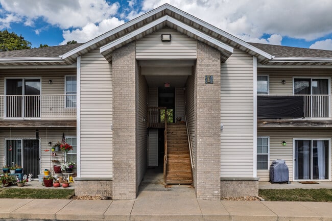 Pin Oak Apartments
