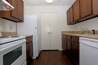 Audubon Village Apartments in Richmond, VA - Building Photo - Interior Photo