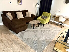 4028 N Illinois Ave, Unit 11 in Peoria Heights, IL - Building Photo