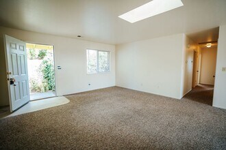 1335 Q St in Arcata, CA - Foto de edificio - Building Photo
