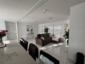 720 N Riverside St, Unit 2 Bedroom 0503 in Clewiston, FL - Building Photo - Building Photo